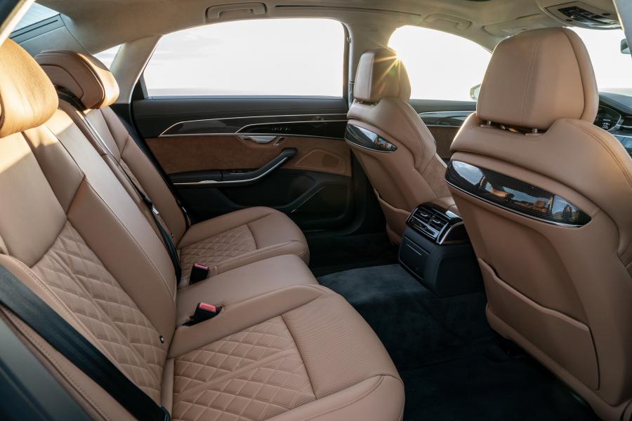 Интерьер Audi S8 (D5) 2019 года  (NA) (фото 28 из 40)
